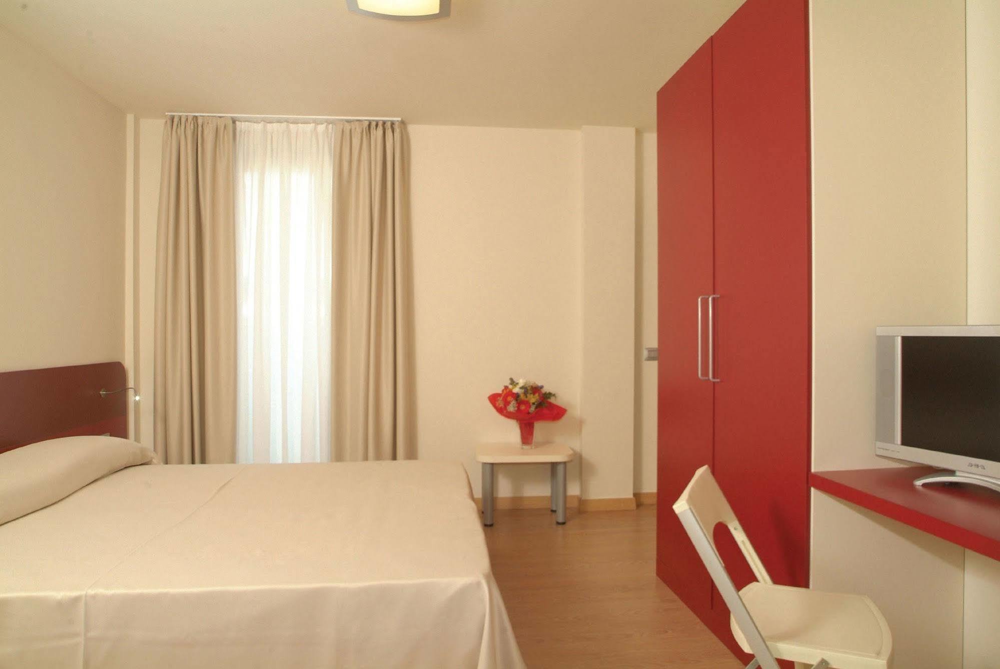 Hotel Pasha 리그나노 사비아도로 외부 사진